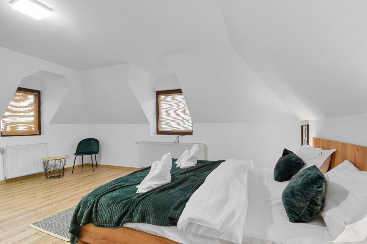 Two Bedrooms Hytta Apartment Sinaia Exterior foto